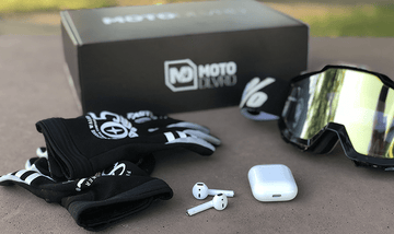 We ride with Apple's AirPods - MotoDLVRD Review - MOTODLVRD